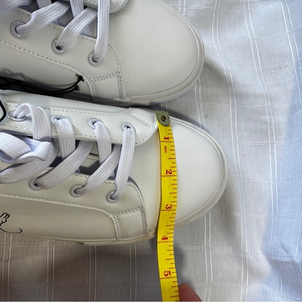Disney Mickey and Minnie White Sneakers NWOT Women's Size 11 - Picture 12 of 14